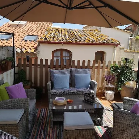 La Cantonada Holiday home Riudecanyes