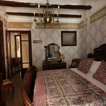 La Cantonada Holiday home Riudecanyes
